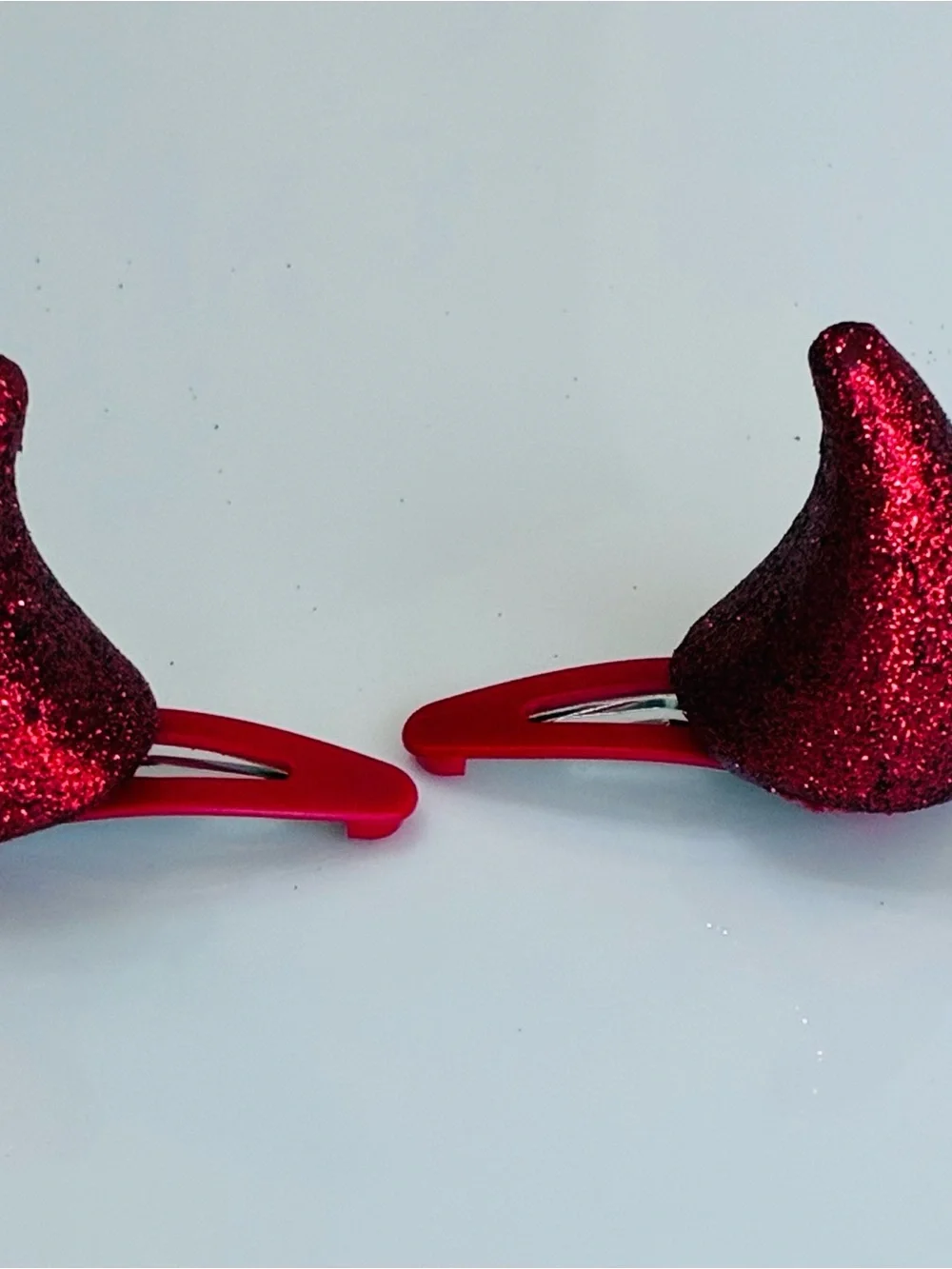 2 pc Pair Glitter Devil Horn Hair Clips Snap Barrettes Halloween